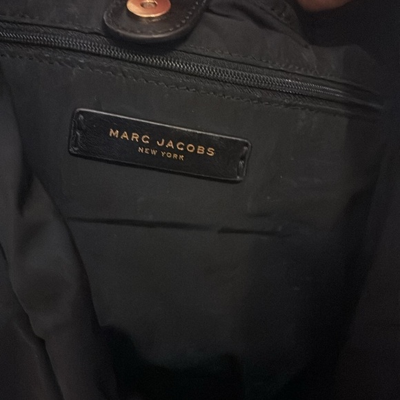 Marc Jacob’s Quilted Shoulder Bag - Picture 3 of 6